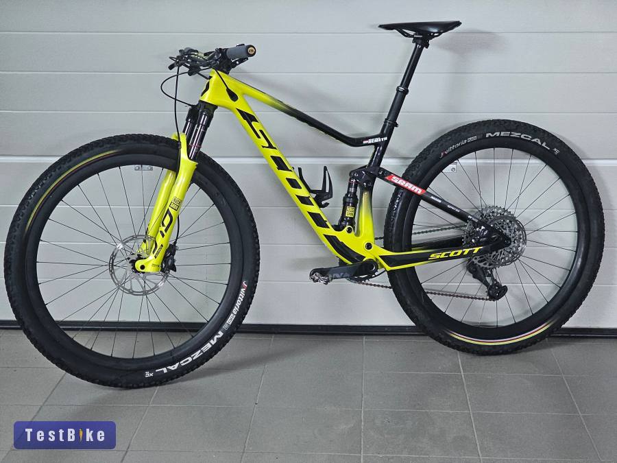 GYÖNYÖRŰ! Scott Spark 900 RC eladó