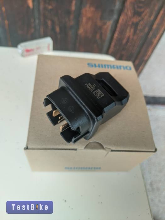 Gyorstöltő új Shimano STEPS EC-E8004