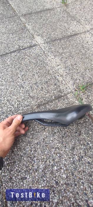Haibike Xduro eperformance nyereg