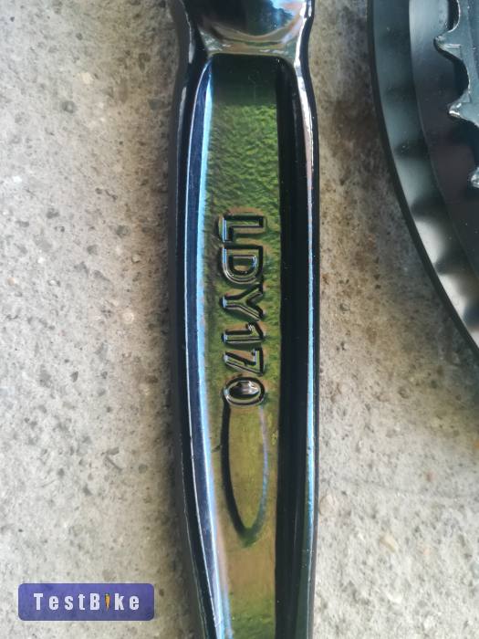 Hajtókar 48-38-28, 6-7-8-s rendszerhez.