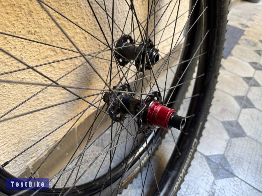 Halo Vapour 35 Stealth 29"