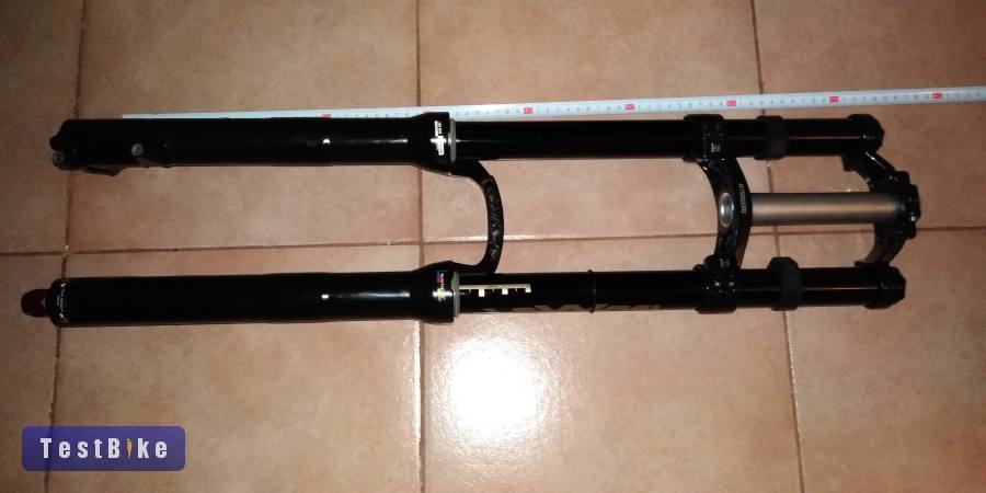 Használt, frissszervizelt Rock Shox Boxxer World Cup 26