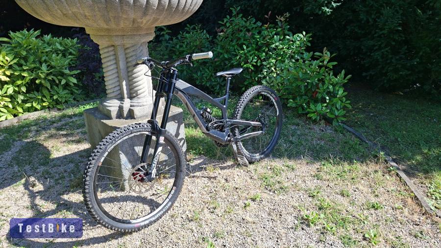 Használt 2017 YT Tues AL, L-méret 