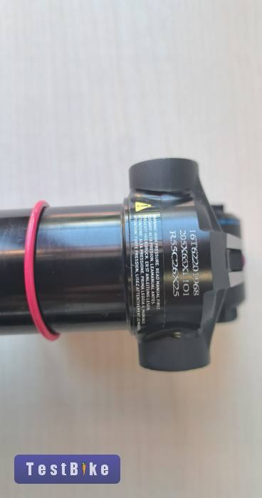 Használt 2027 Rockshox Vivid Ultimate Air 205x65 mm