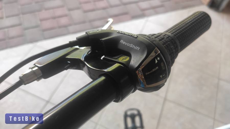 Használt 24" Neuzer Mistral eladó