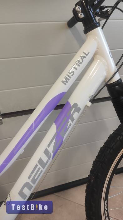 Használt 24" Neuzer Mistral eladó