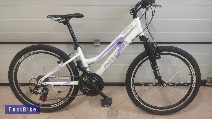 Használt 24" Neuzer Mistral eladó