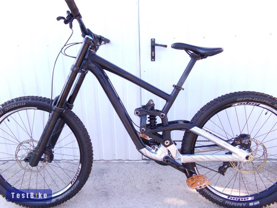 Használt 27.5 Scott Gambler 720 DH kerékpár Fox40, SramGX