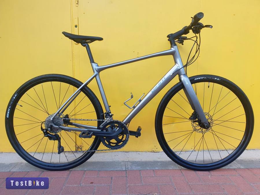 Használt 28"-as Giant Fastroad SL1 fitness kerékpár, szürke