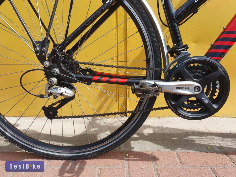 Használt 28"-os Merida Crossway 8500 női trekking kerékpár