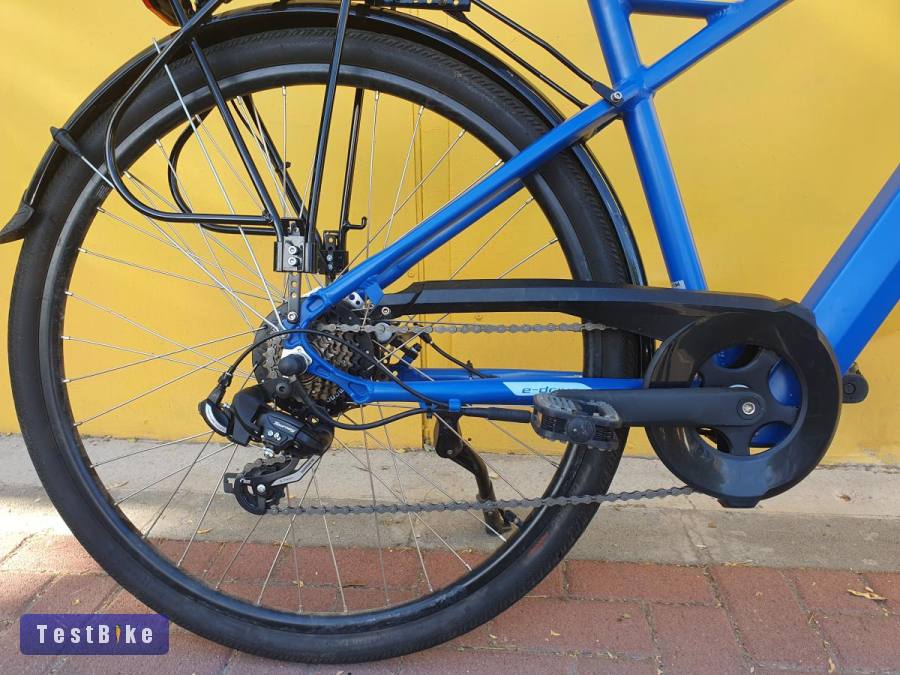 Használt 28"-os Neuzer Sorrento férfi E-trekking kerékpár