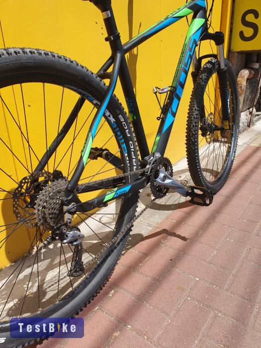 Használt 29"-os Cross Fusion MTB kerékpár, fekete-kék
