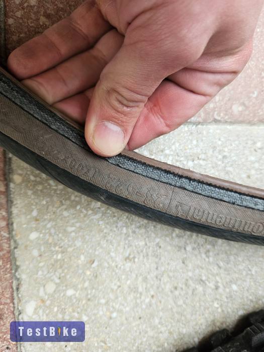 Használt 2xContinental Ultrasport III 28mm eladó