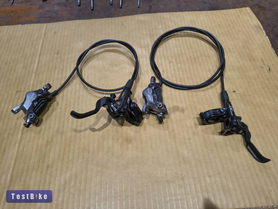 Használt 4 dugattyús Shimano Deore XT eladó