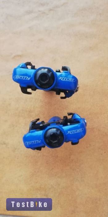 Használt Alumínium pedál eladó