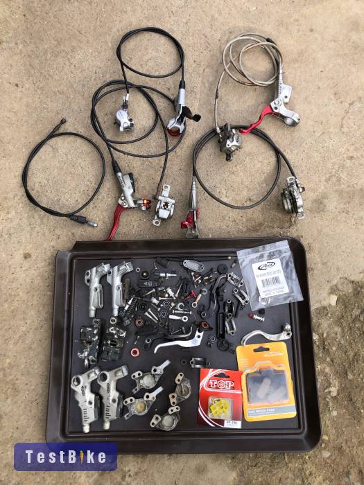 Használt Avid Juicy / Code cuccok