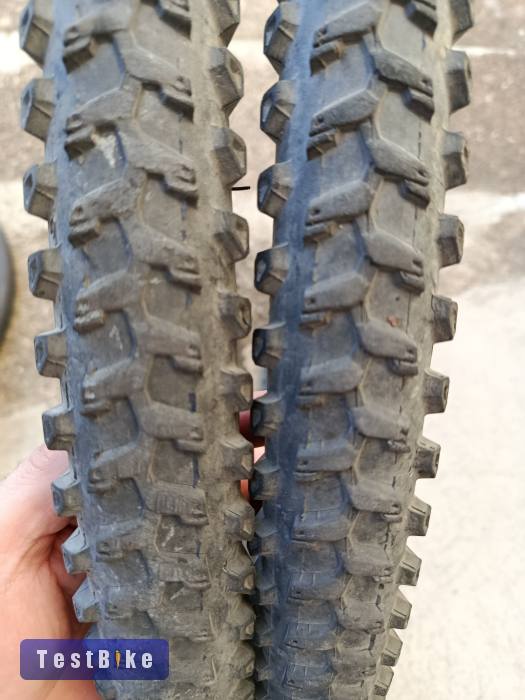 Használt Btwin All TerrainLight 27,5*2.0+ defektjatvítós belső 