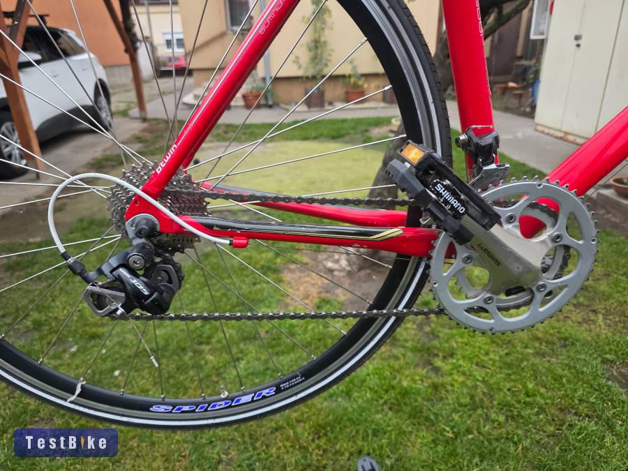 Országúti Alu Carbon, Shimano 105