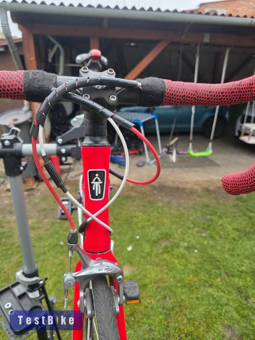 Országúti Alu Carbon, Shimano 105