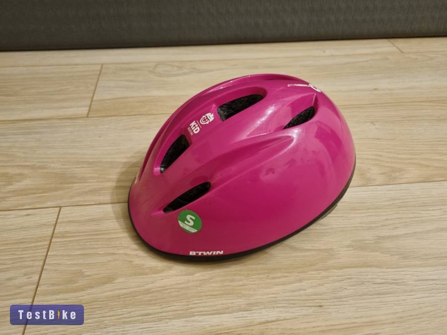 Használt Btwin gyereksisak eladó