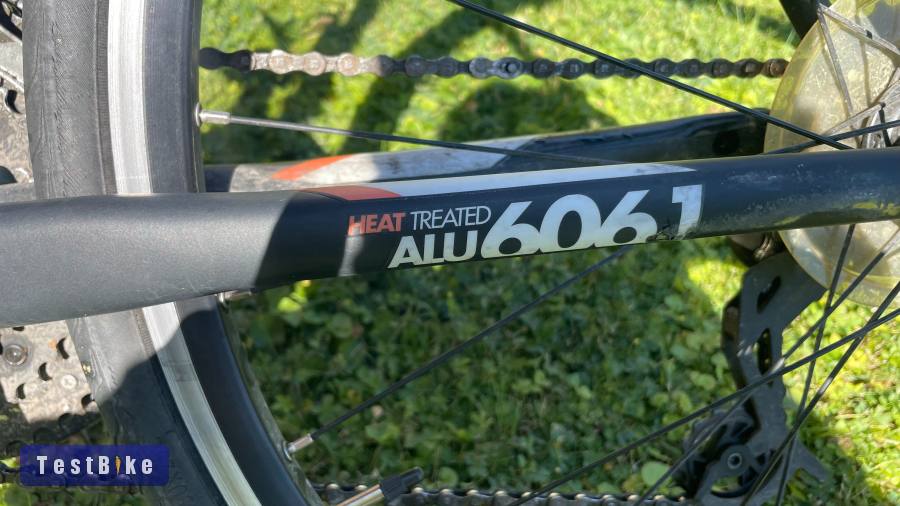 Használt Btwin Triban 500 eladó