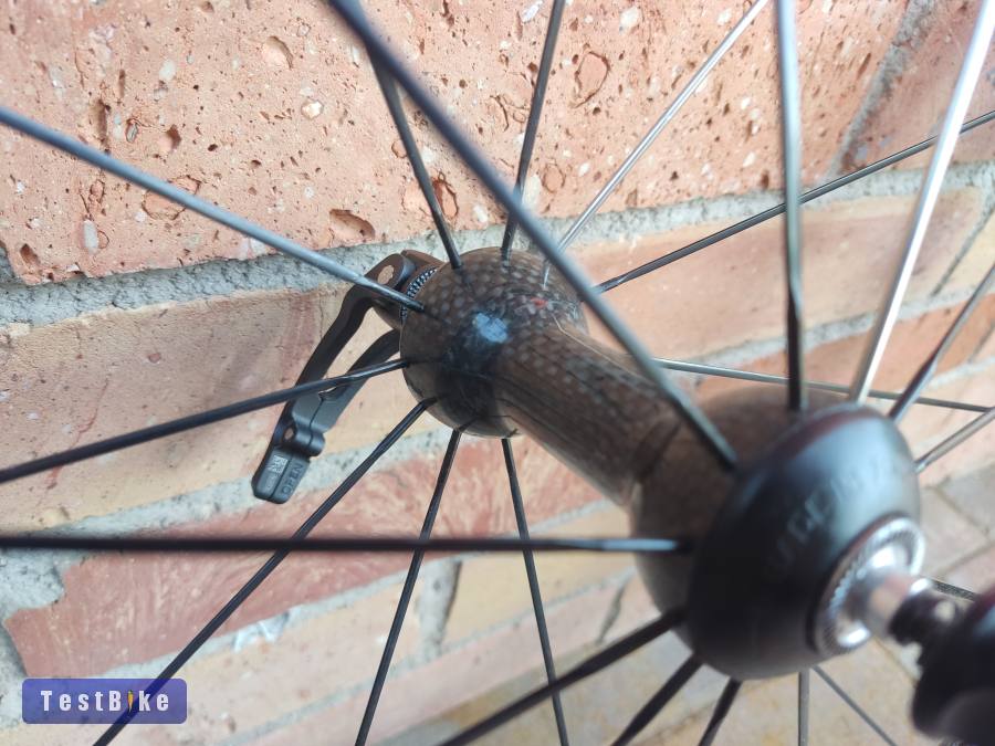 Campagnolo Hyperon Ultra Two karbon kerékszett eladó