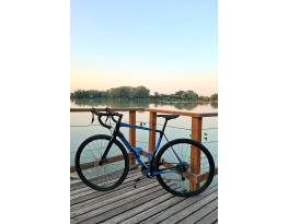 Cannondale Synapse  tárcsafékes, karbon országúti kerékpár 
