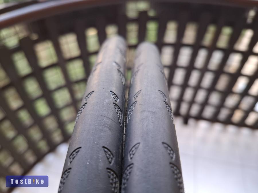 Használt Continental Gatorskin eladó