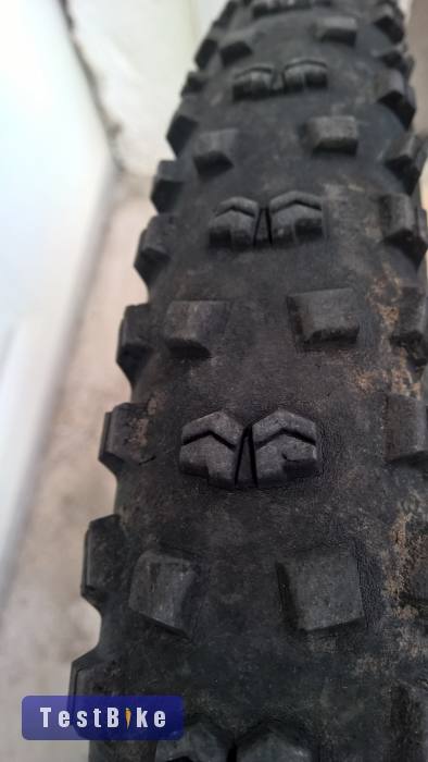 Használt Continental Mountain King II BlackChili