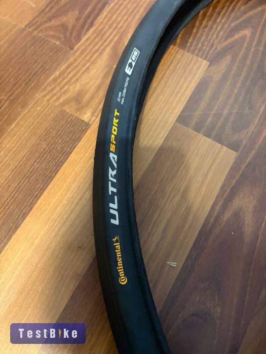 2db Új Continental Ultrasport 630x32/ 27x 1 3/4