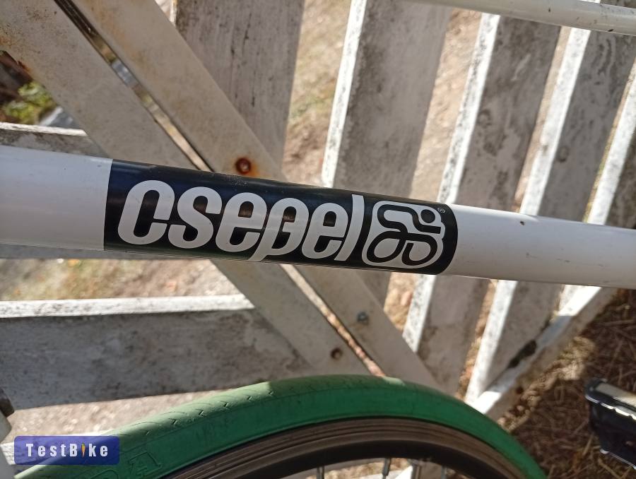 Használt Csepel Royal 3* Lady félverseny nöi vázas kerékpár 