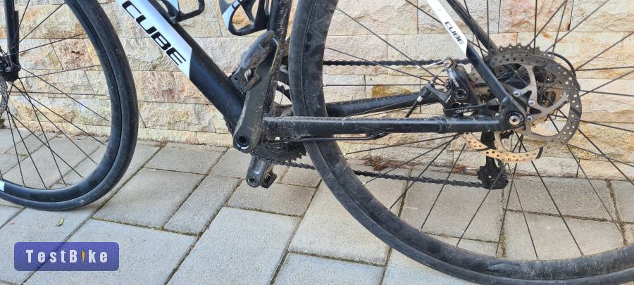 Használt Cube Attain eladó