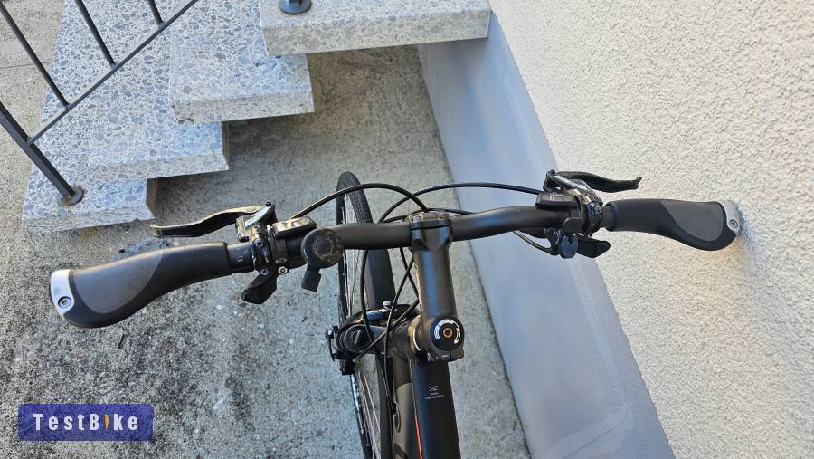Használt Cube Cross eladó 28