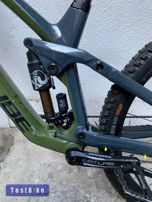 Használt Cube Two15 eladó 2021