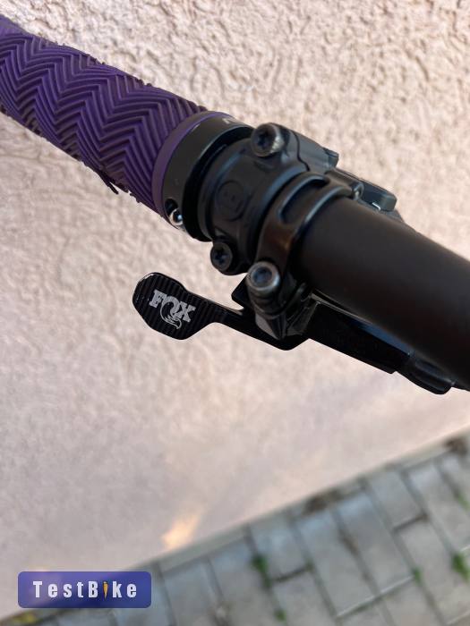 Használt Cube Two15 eladó