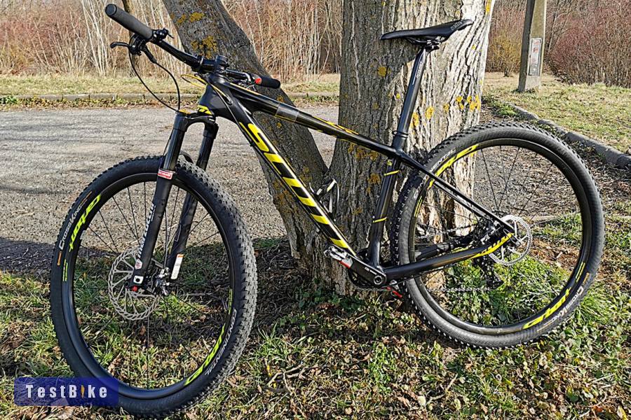 Használt Eladó egy Scott RC-900-as