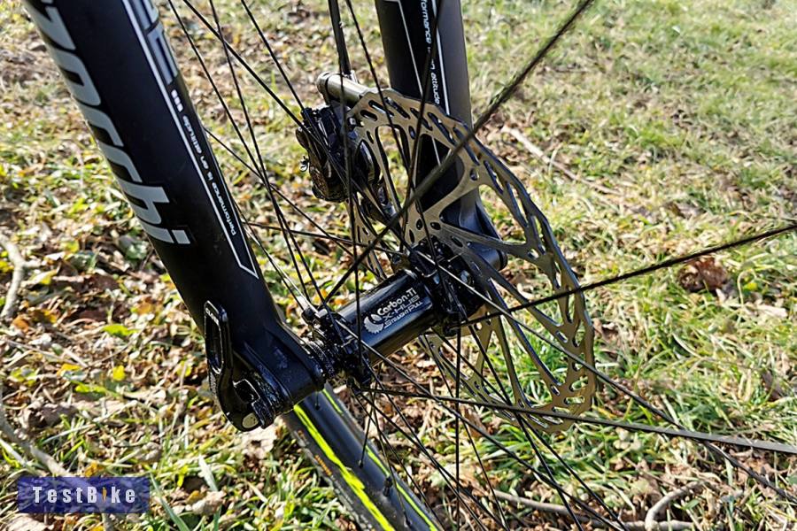 Használt Eladó egy Scott RC-900-as