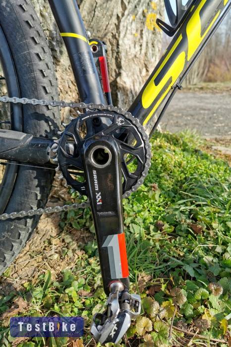 Használt Eladó egy Scott RC-900-as