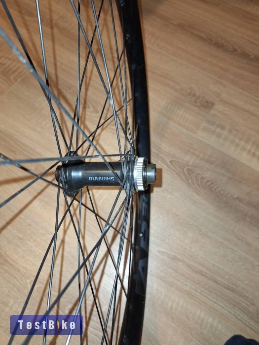 Használt elsőkerék 27,5" Ceterlock 15×110 mm, RF Shimano, DT