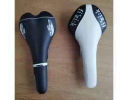 Használt Fizik Antares és egy Selle San Marco Monza eladó