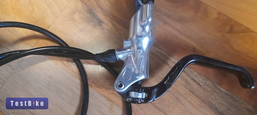 Használt Formula R1 eladó