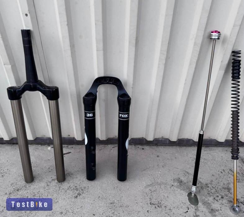 Használt Fox 36 Van R eladó