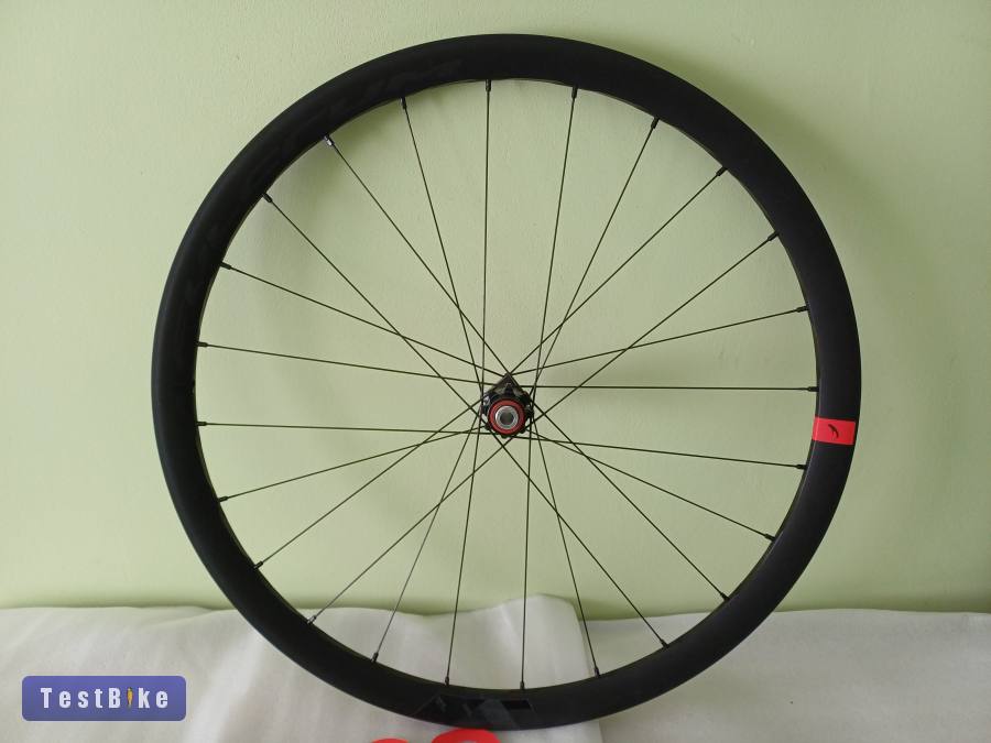 Használt Fulcrum Racing 4 eladó