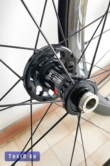 Használt Fulcrum racing quattro karbon eladó