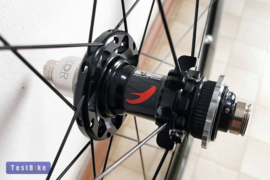 Használt Fulcrum racing quattro karbon eladó