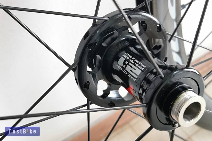 Használt Fulcrum racing quattro karbon eladó