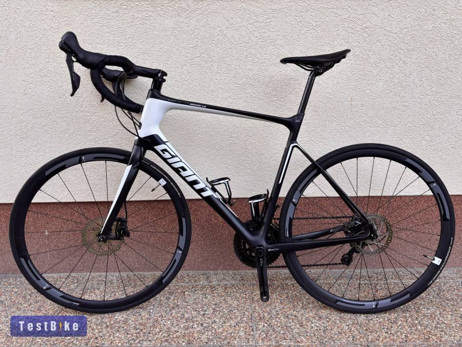 Használt Giant Defy Advanced 2 eladó