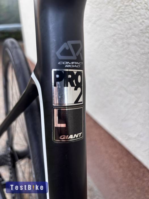 Használt Giant Defy Advanced 2 eladó