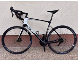 HasznĂĄlt Giant Defy Advanced 2 eladĂł