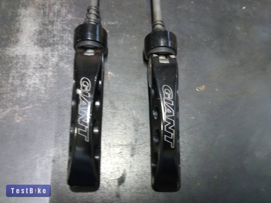 Használt Giant gyorszár pár eladó